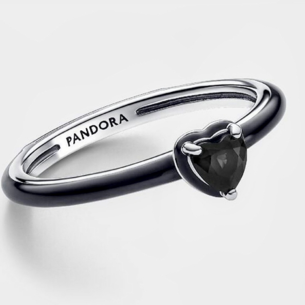 Pandora ME Black Chakra Heart Ring - Sz. 7
